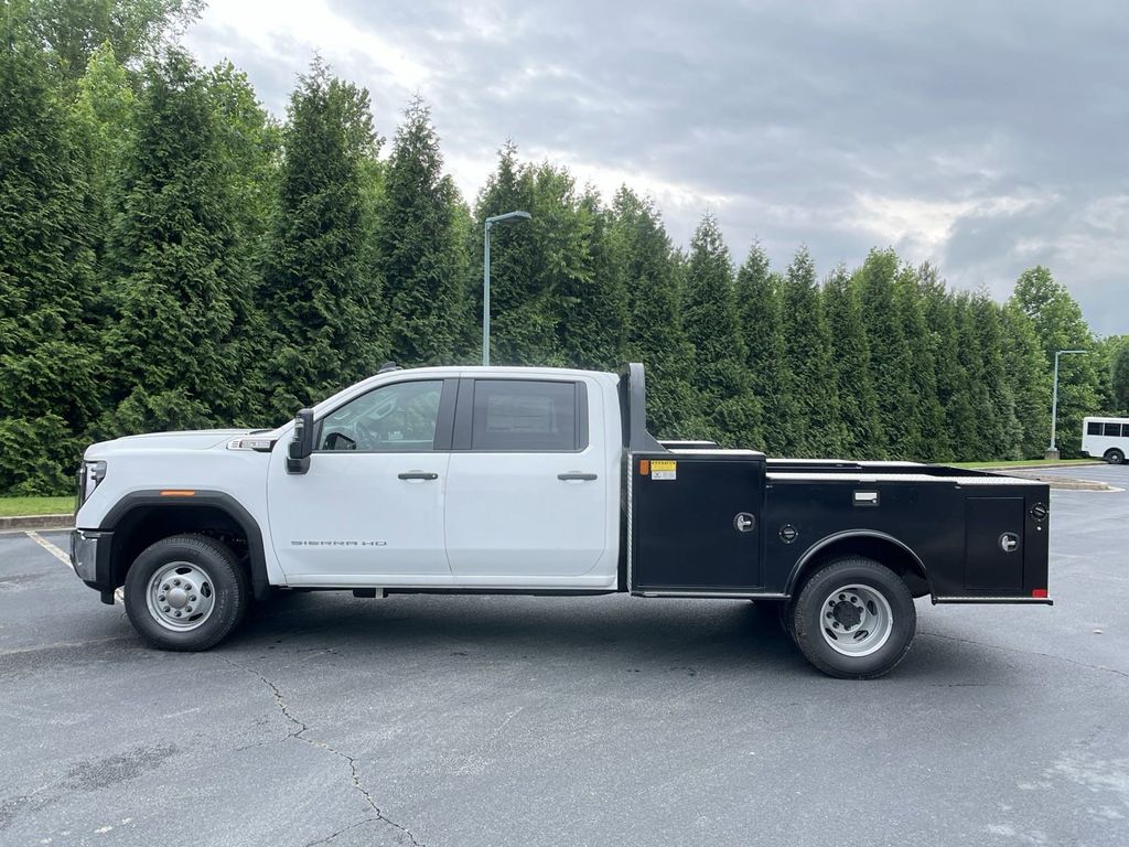 new 2024 GMC Sierra 3500HD car, priced at $52,493