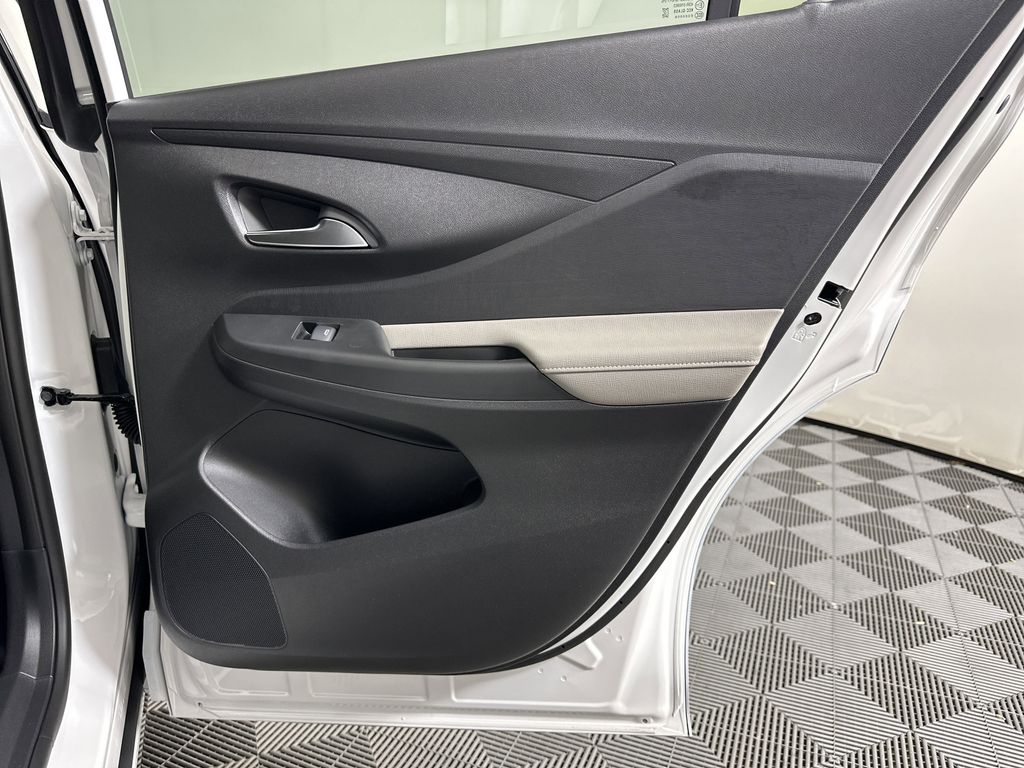 new 2025 Buick Envista car, priced at $30,095