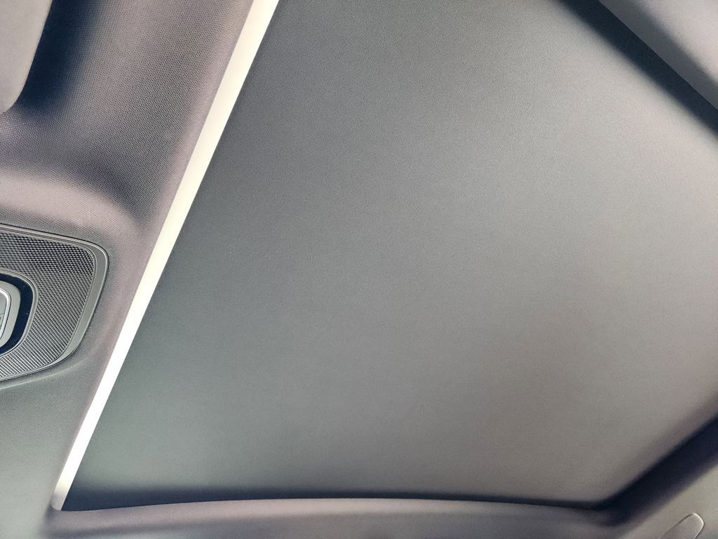 new 2025 Audi Q7 car, priced at $77,840