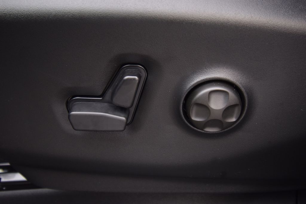 new 2026 Chrysler Pacifica car, priced at $43,215