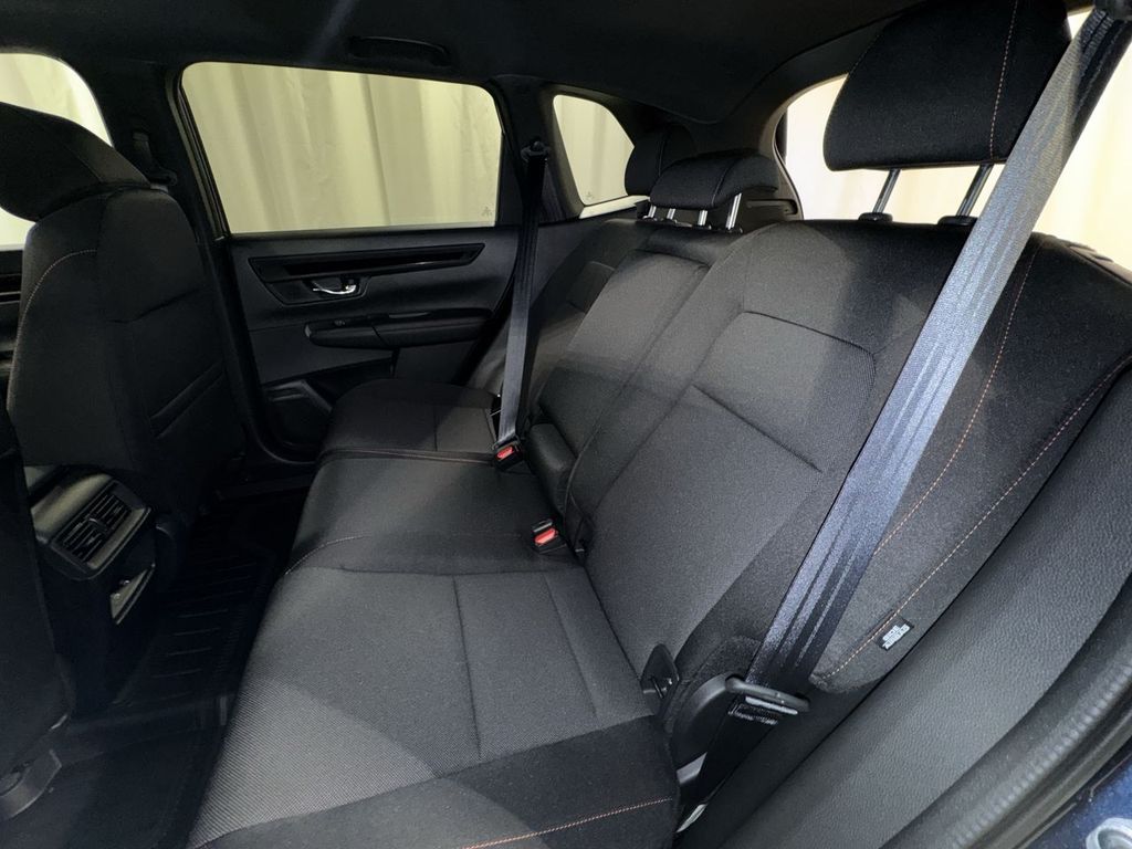 new 2026 Honda CR-V Hybrid car, priced at $40,195