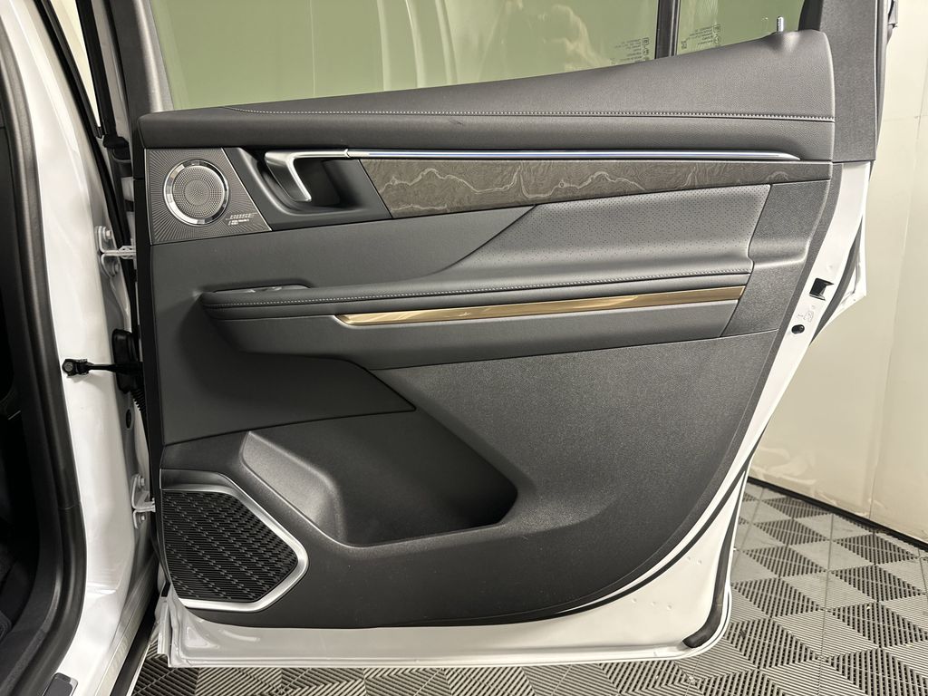new 2025 Buick Enclave car, priced at $58,094