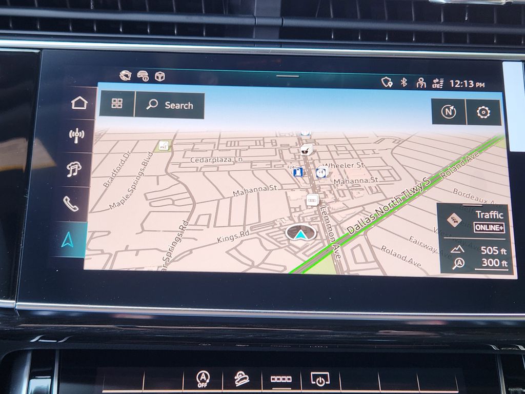new 2025 Audi Q7 car, priced at $77,750