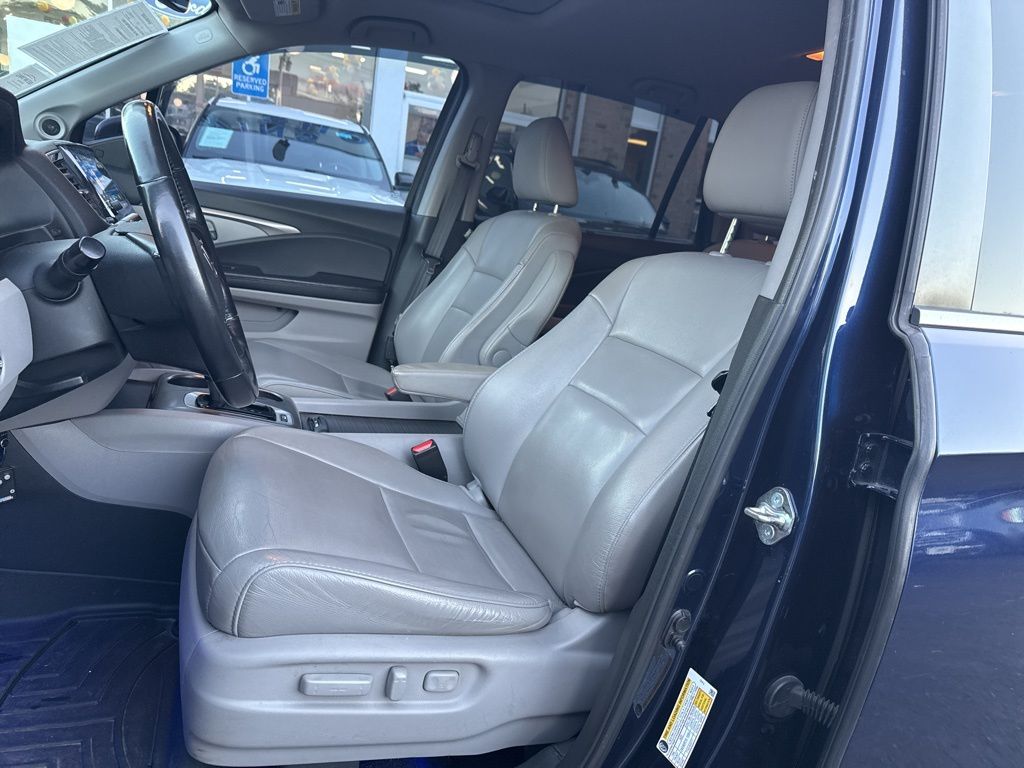 used 2019 Honda Pilot car, priced at $16,900