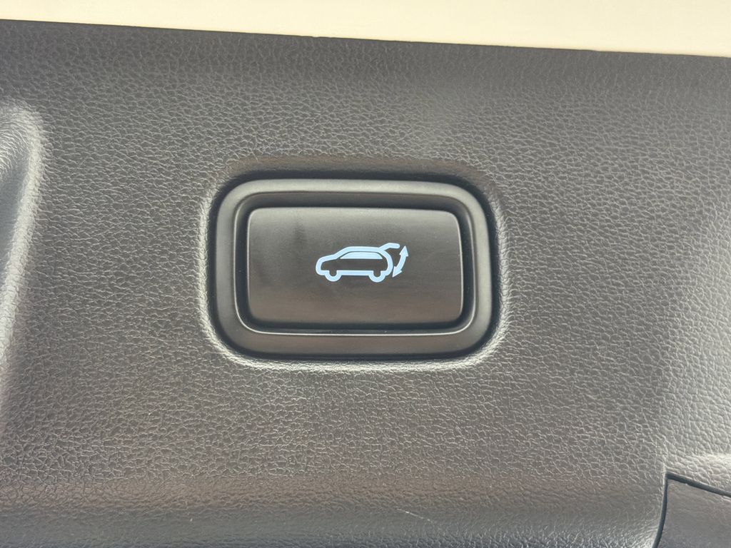 used 2022 Hyundai Tucson car, priced at $22,790