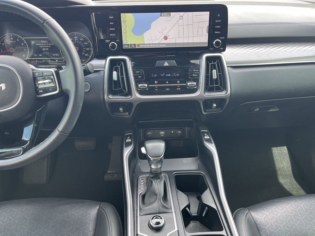 used 2023 Kia Sorento car, priced at $26,542