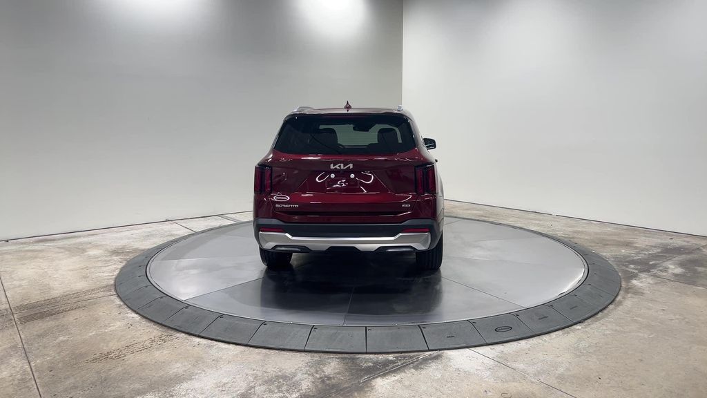 new 2025 Kia Sorento car, priced at $38,602