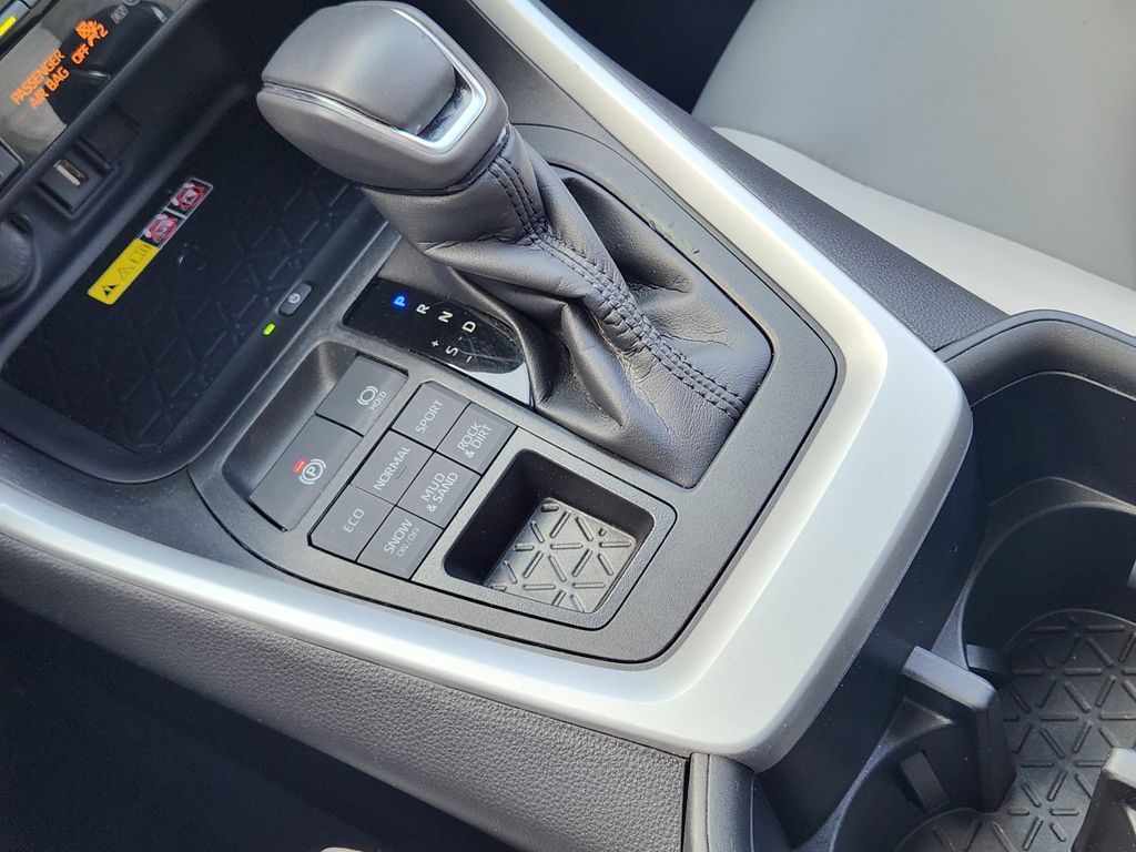 used 2022 Toyota RAV4 car, priced at $32,121