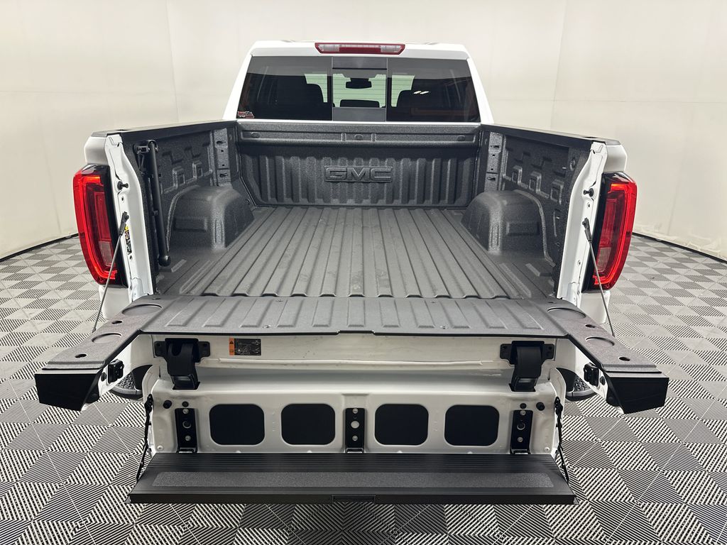 new 2025 GMC Sierra 1500 car, priced at $58,824