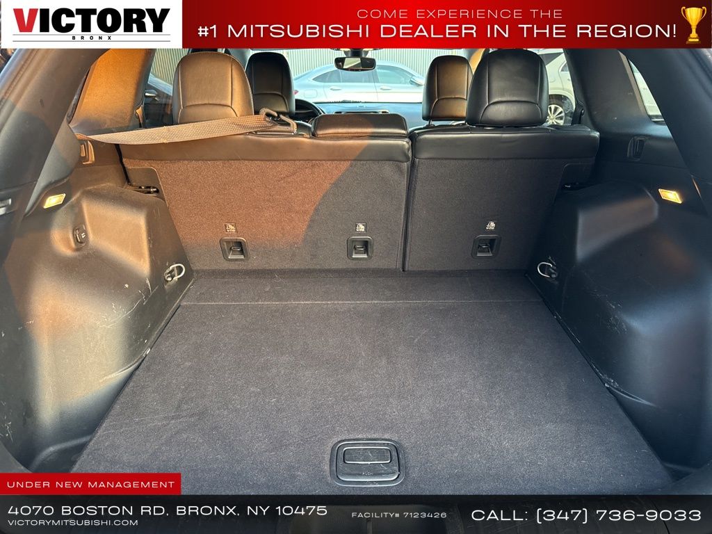 used 2019 Jeep Cherokee car, priced at $14,555
