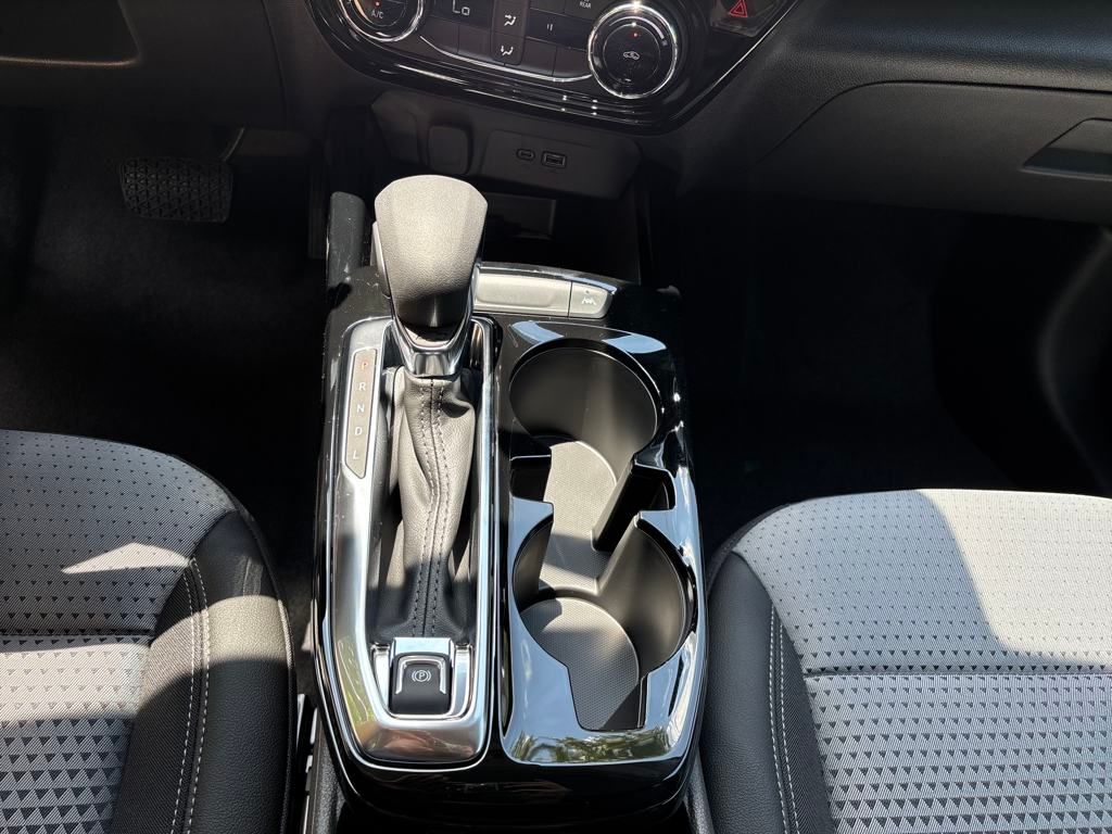 new 2025 Chevrolet Trax car, priced at $24,095