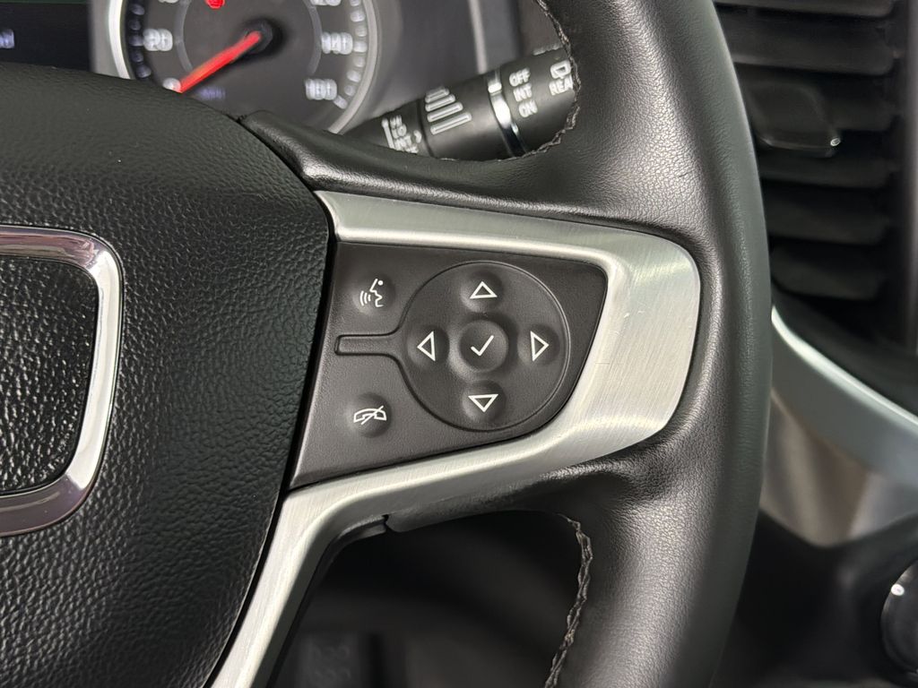 used 2023 GMC Acadia car, priced at $26,555