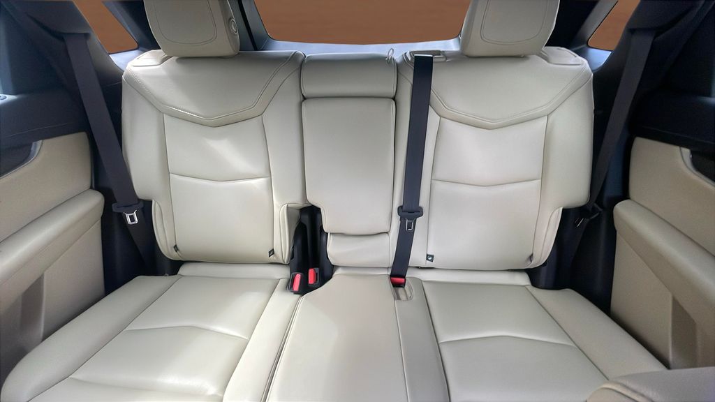 used 2019 Cadillac XT5 car, priced at $19,500