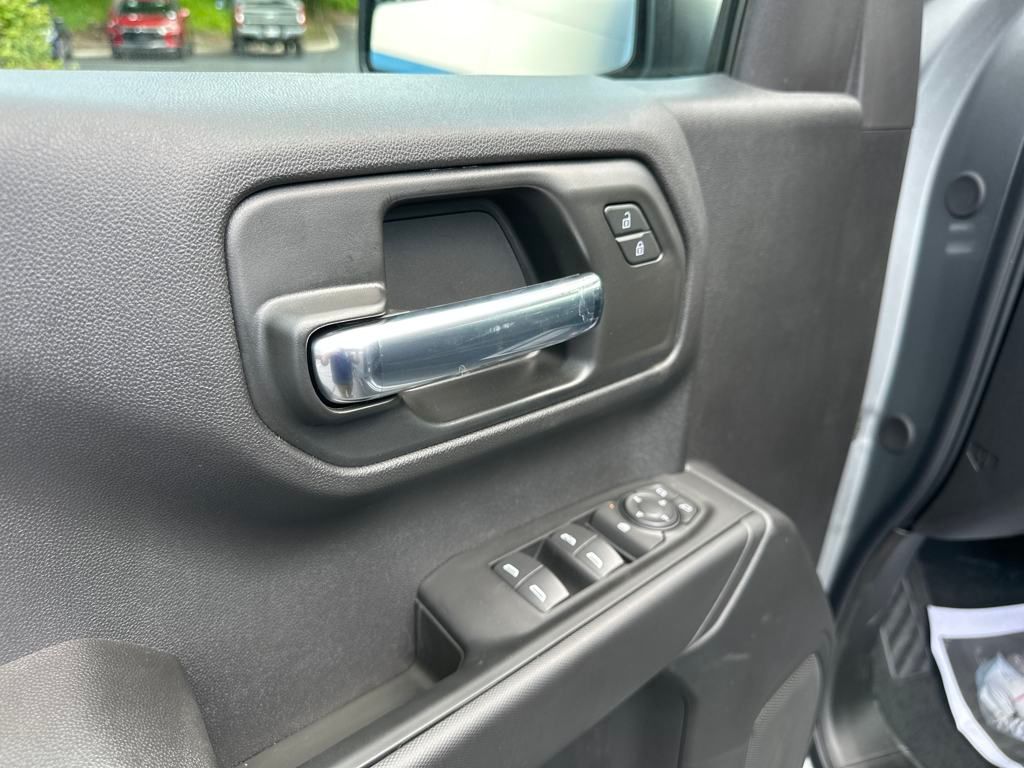 new 2025 Chevrolet Silverado 1500 car, priced at $49,485