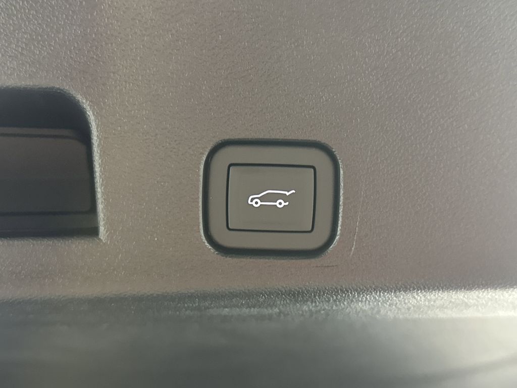 new 2025 GMC Acadia car, priced at $45,824