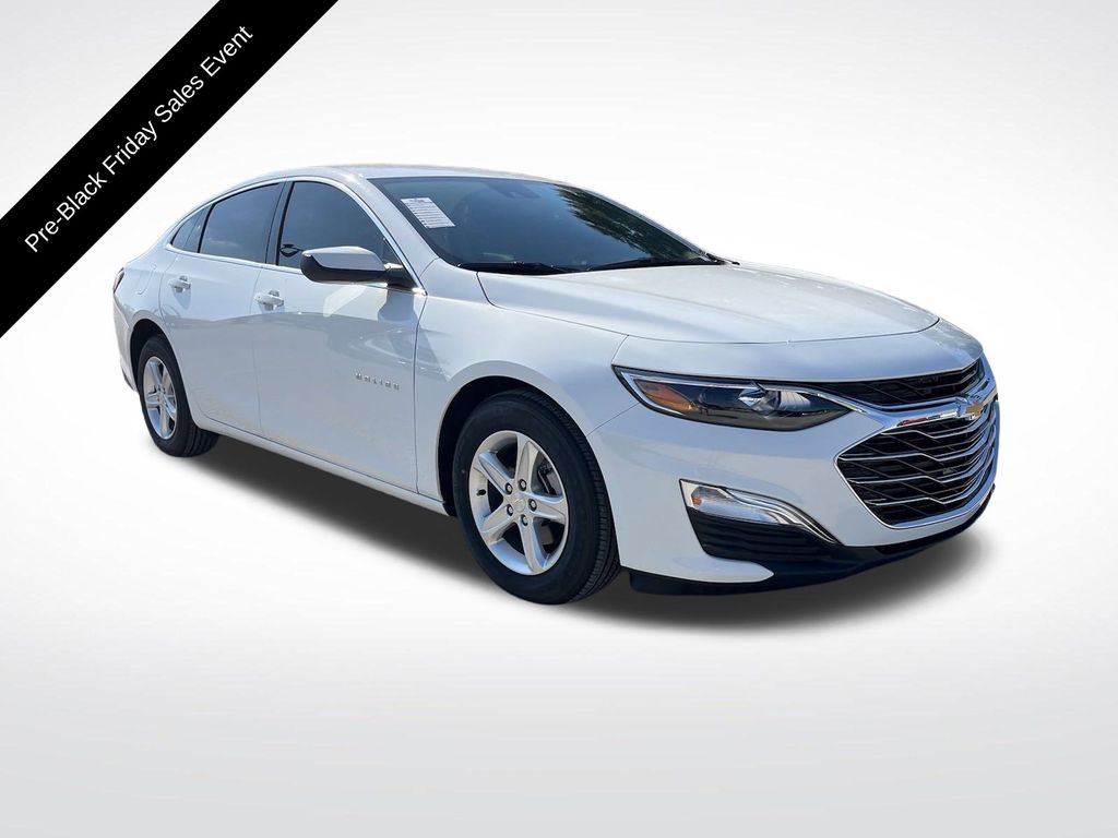 new 2025 Chevrolet Malibu car, priced at $27,245