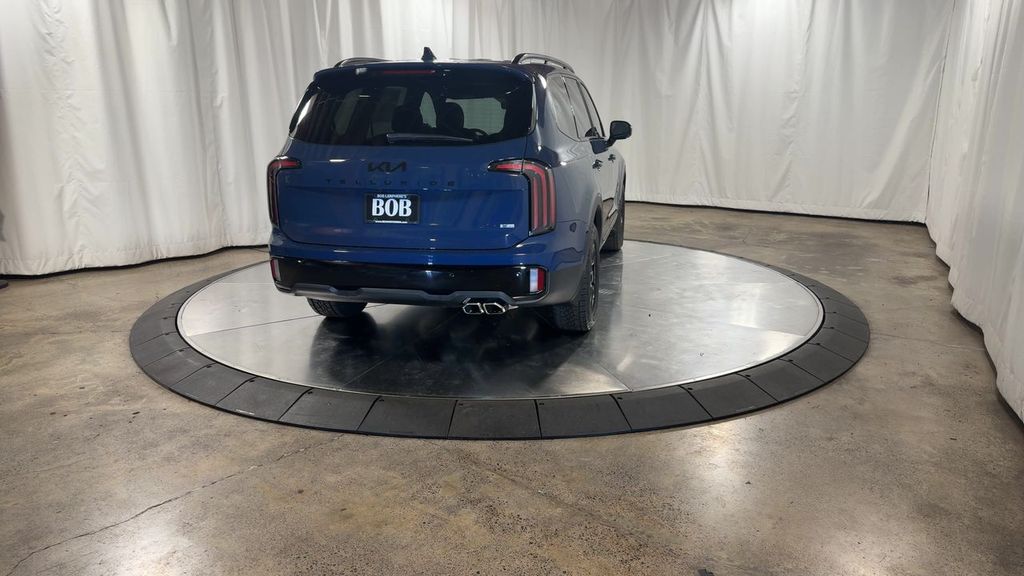 new 2025 Kia Telluride car, priced at $53,877