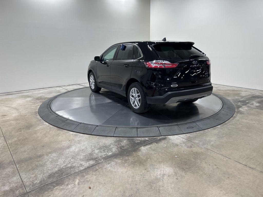 used 2022 Ford Edge car, priced at $28,914