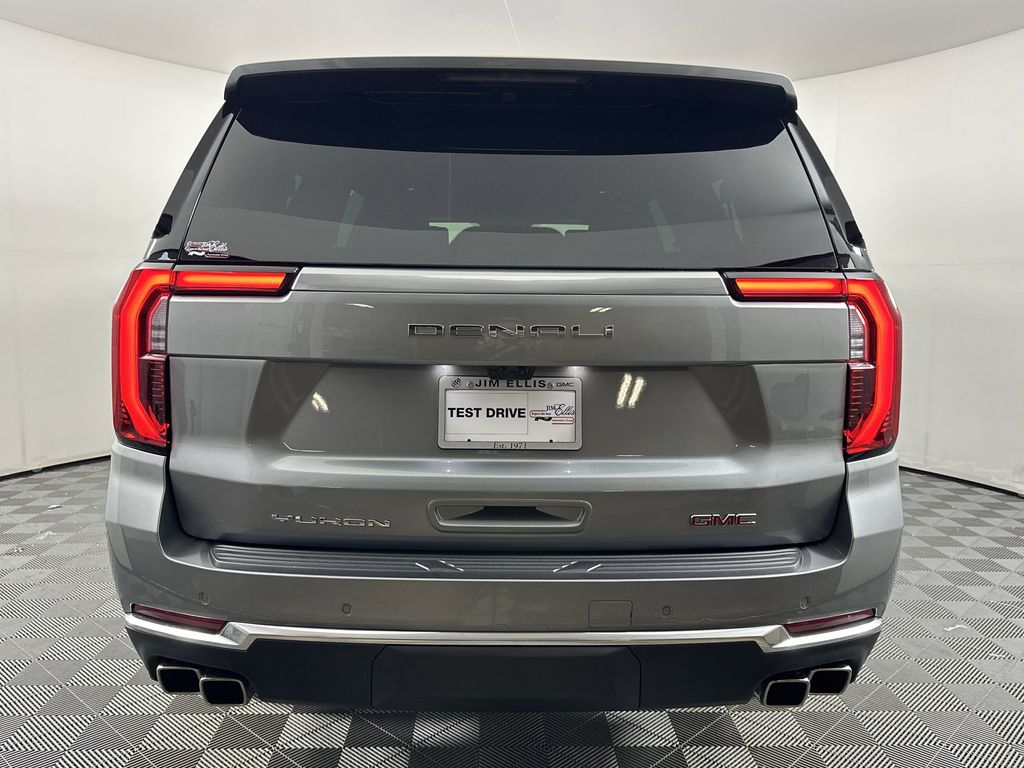 new 2025 GMC Yukon XL car, priced at $98,644
