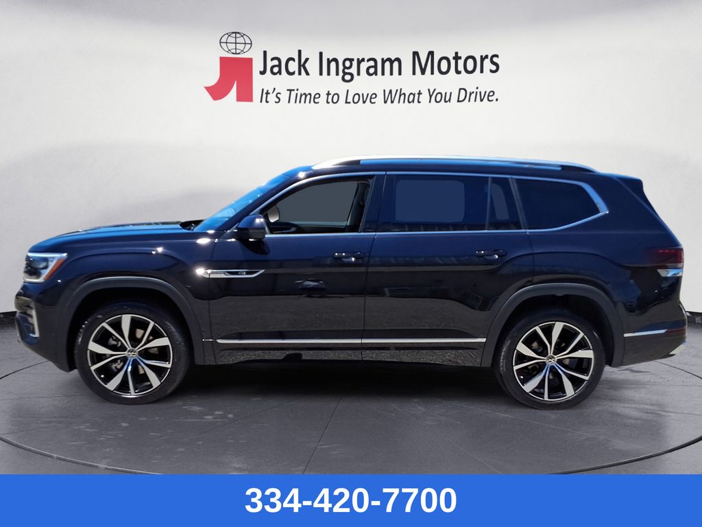 new 2025 Volkswagen Atlas car, priced at $50,200