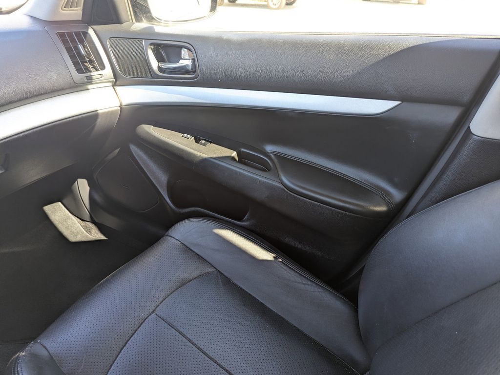 used 2009 INFINITI G37 car, priced at $9,991