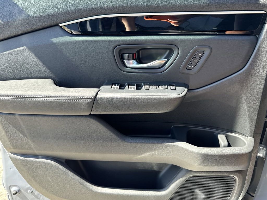 new 2025 Honda Pilot car, priced at $49,488