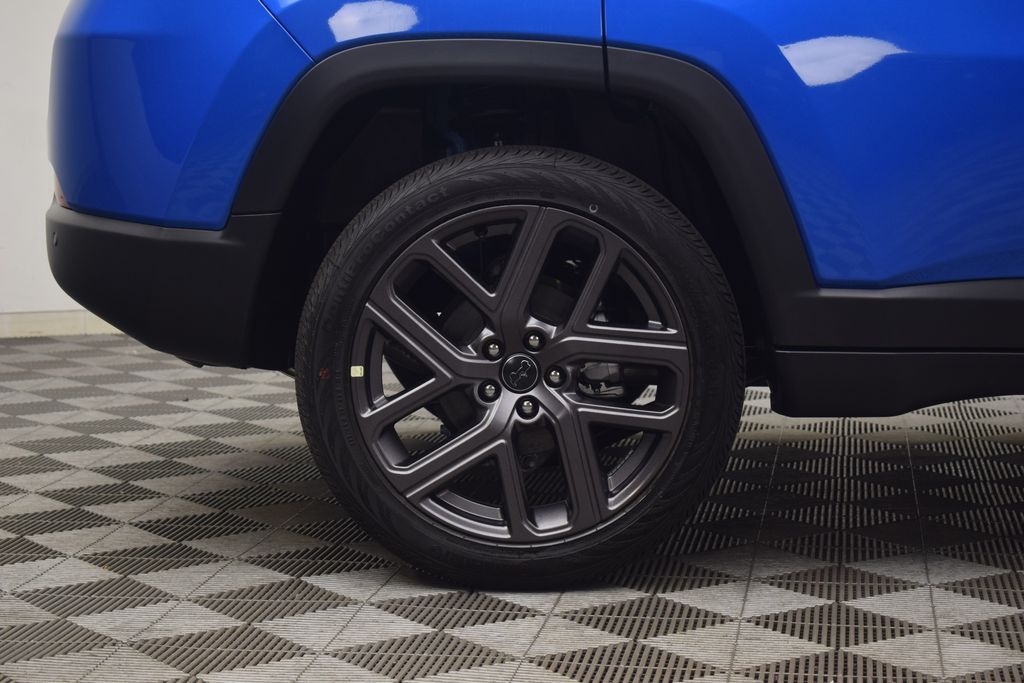 new 2025 Jeep Compass car, priced at $35,392