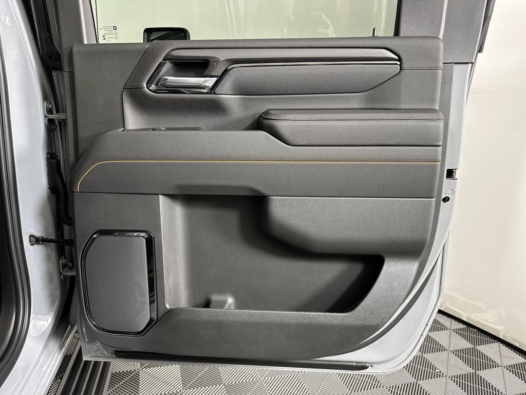new 2025 GMC Sierra 2500HD car, priced at $85,578