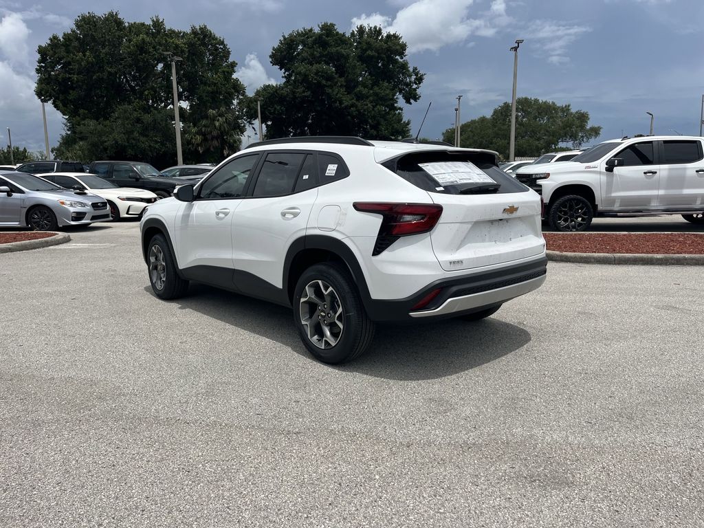 new 2025 Chevrolet Trax car, priced at $22,862