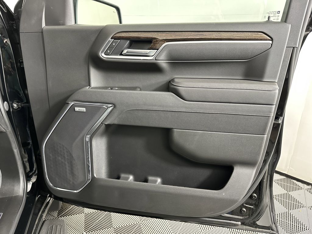 new 2025 GMC Sierra 1500 car, priced at $62,224