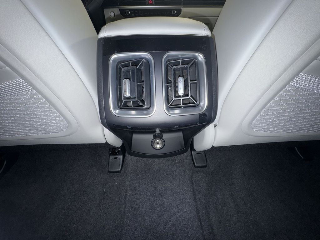 new 2025 Kia Sorento car, priced at $42,071