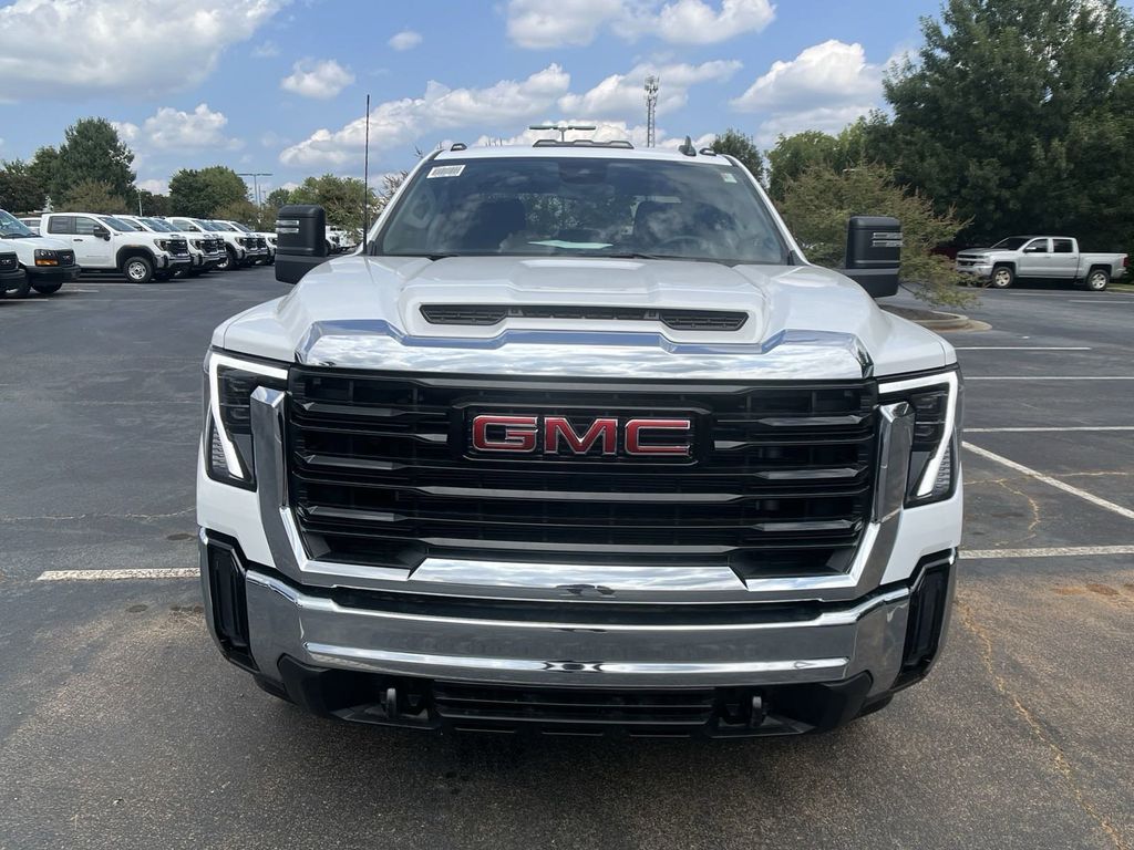 new 2024 GMC Sierra 2500HD car, priced at $46,133