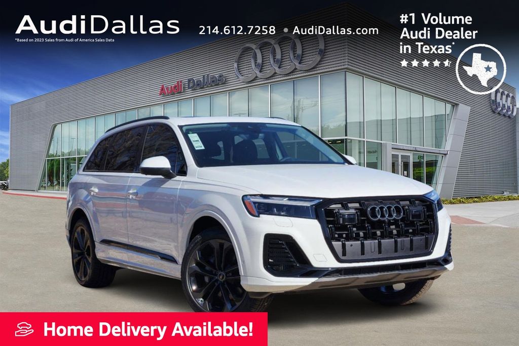 new 2025 Audi Q7 car, priced at $77,010