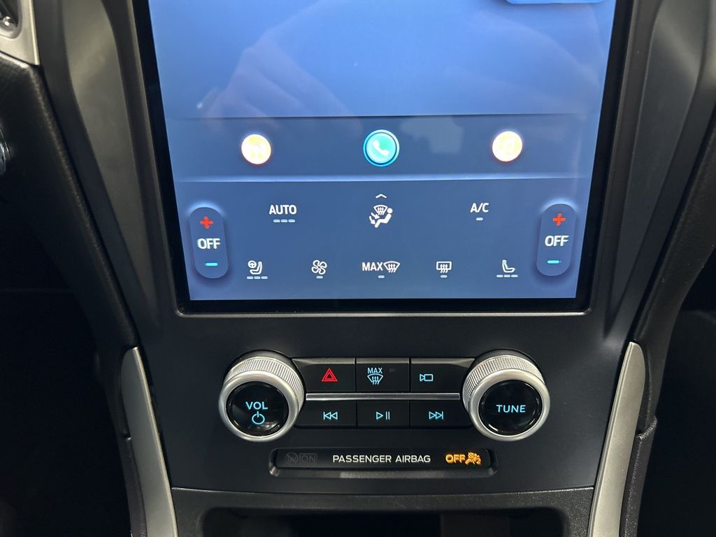 used 2023 Ford Edge car, priced at $28,998