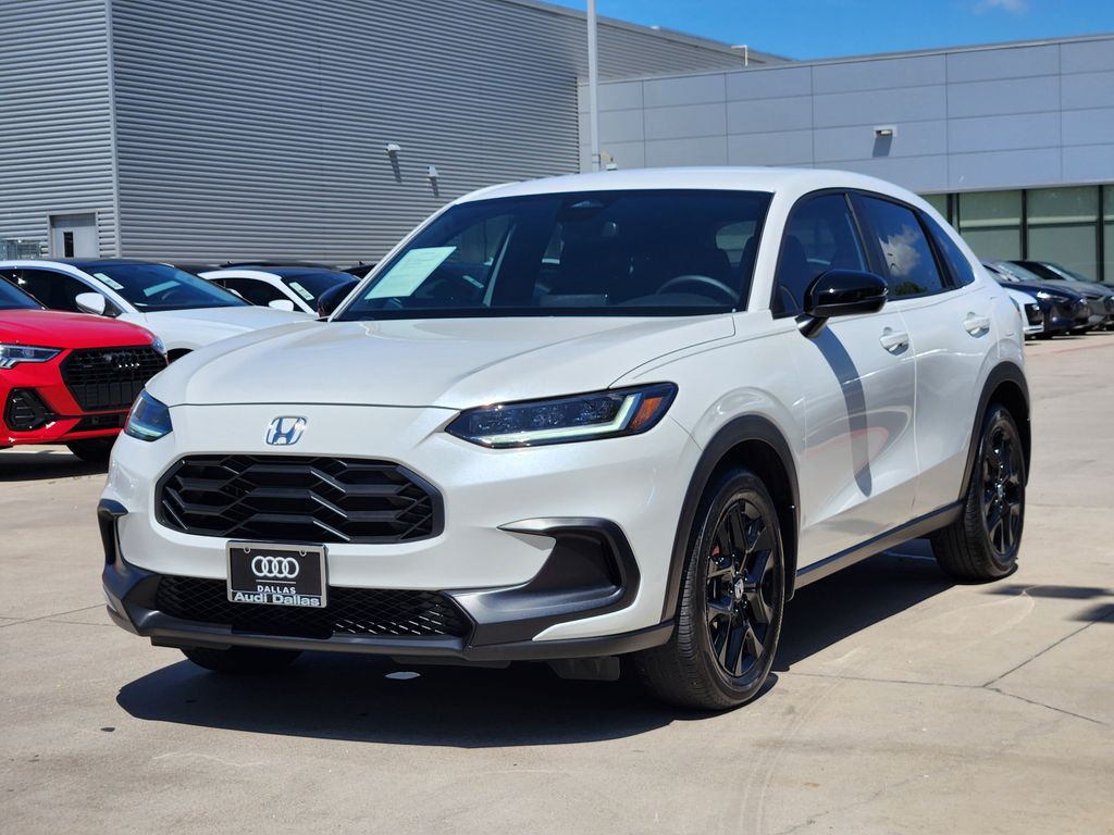 used 2025 Honda HR-V car, priced at $27,492