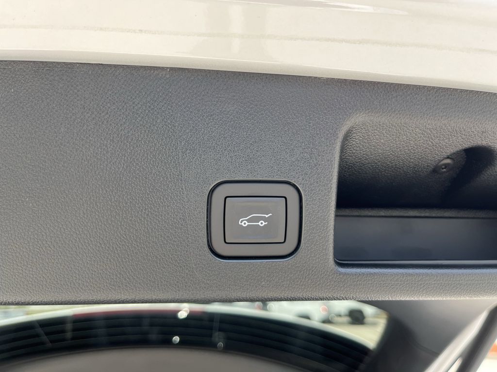 new 2025 Chevrolet Equinox EV car, priced at $41,480
