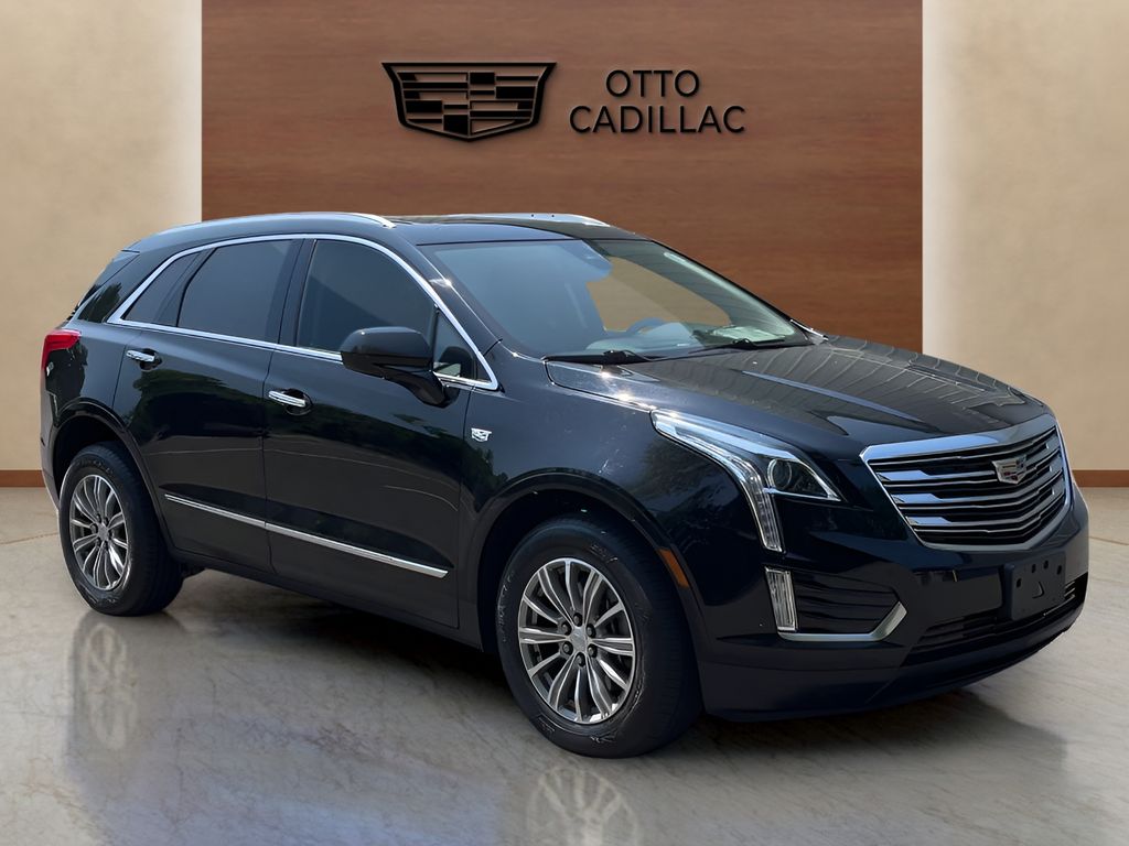 used 2017 Cadillac XT5 car, priced at $17,250