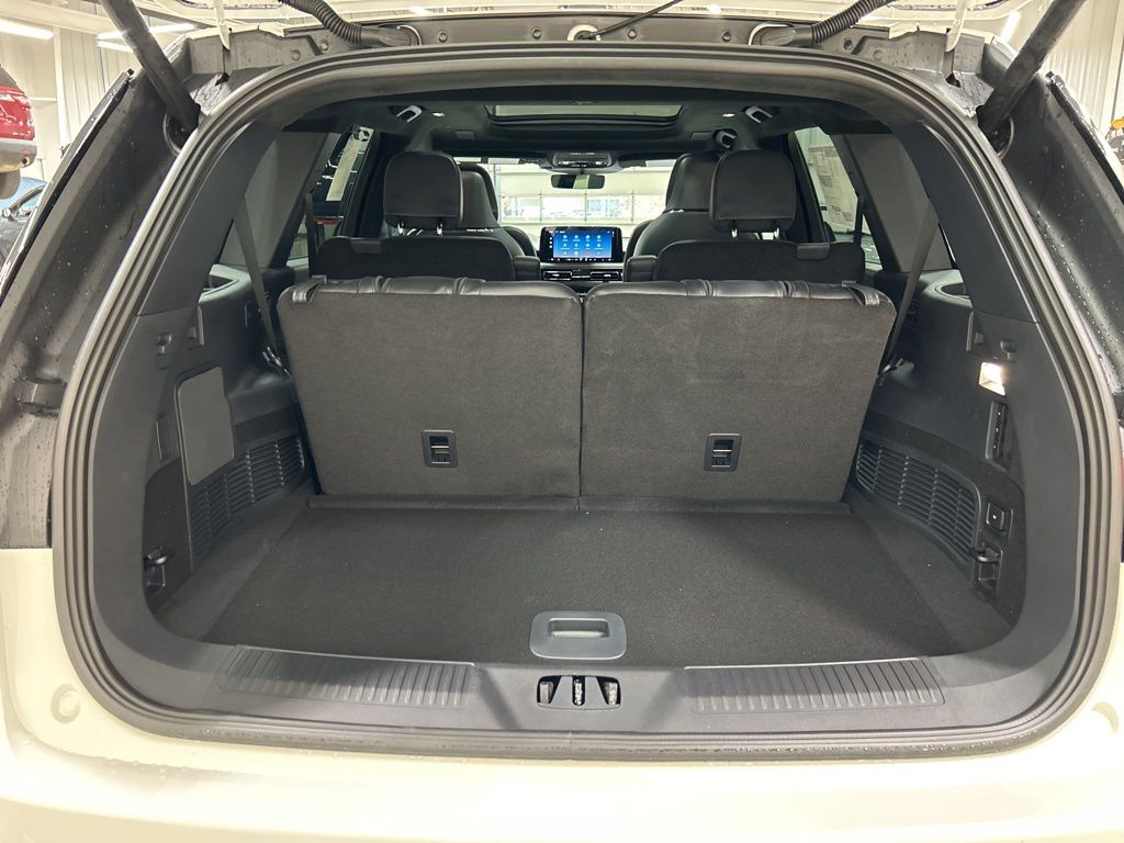 new 2026 Lincoln Aviator car, priced at $95,025