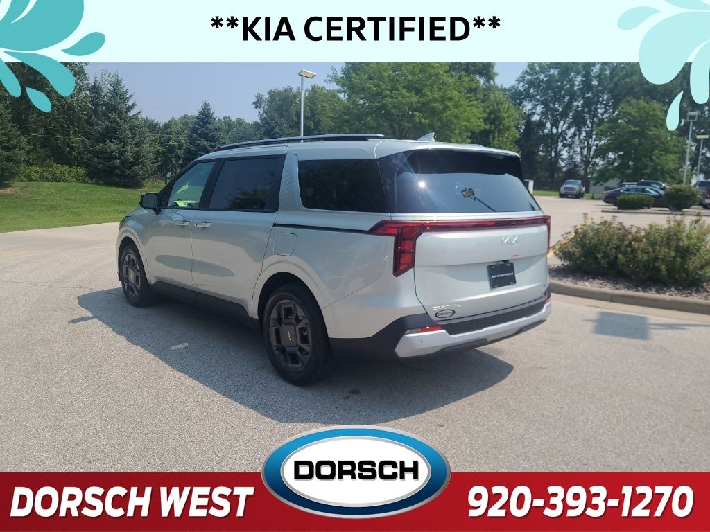 used 2025 Kia Carnival Hybrid car, priced at $42,844