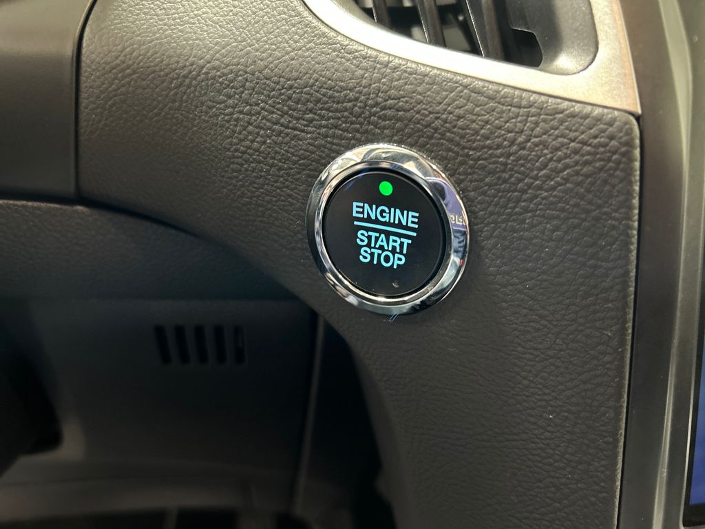 used 2023 Ford Edge car, priced at $28,520