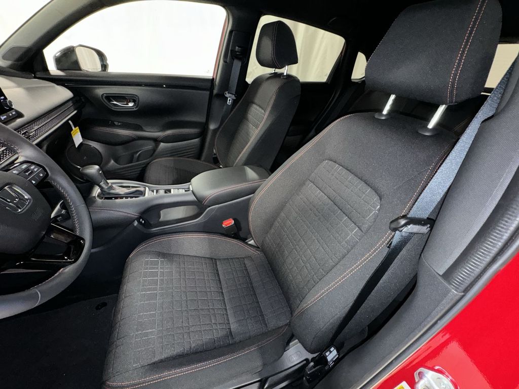 new 2025 Honda HR-V car, priced at $30,395