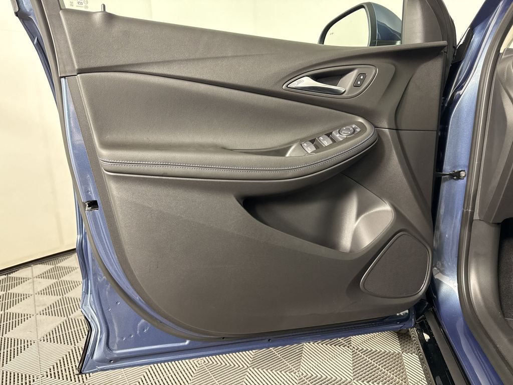 new 2026 Buick Encore GX car, priced at $29,275