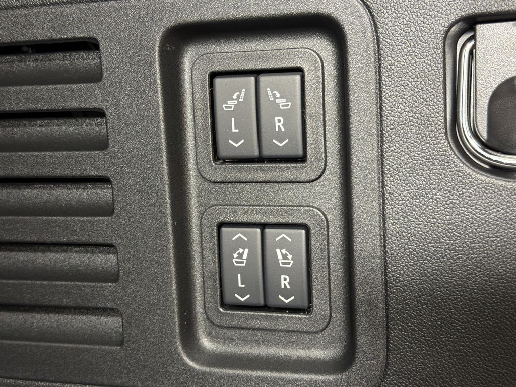 new 2026 Buick Enclave car, priced at $52,955