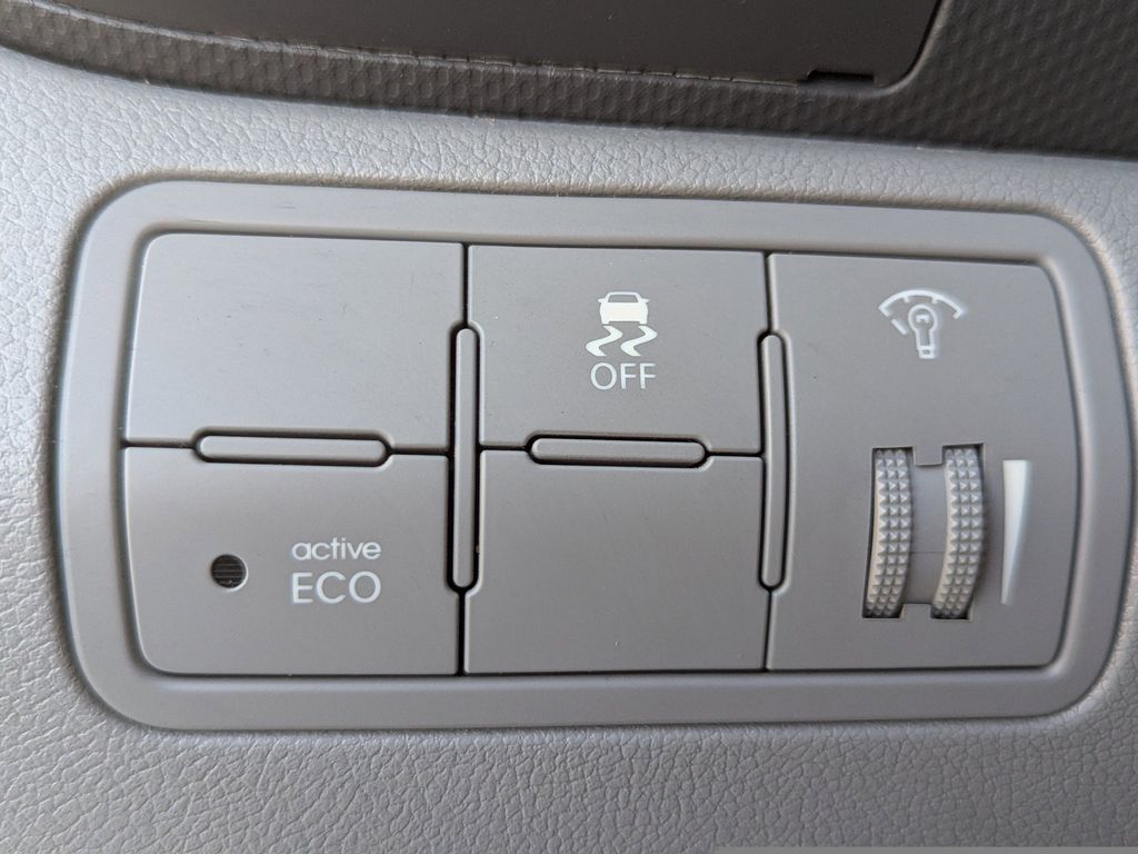 used 2012 Hyundai Accent car, priced at $5,393