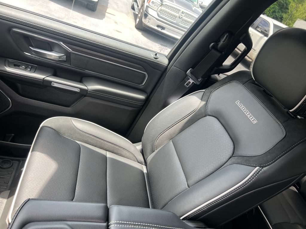 new 2025 Ram 1500 car, priced at $51,683