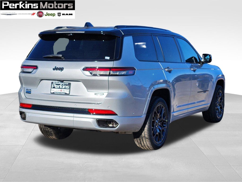 new 2025 Jeep Grand Cherokee L car, priced at $69,829