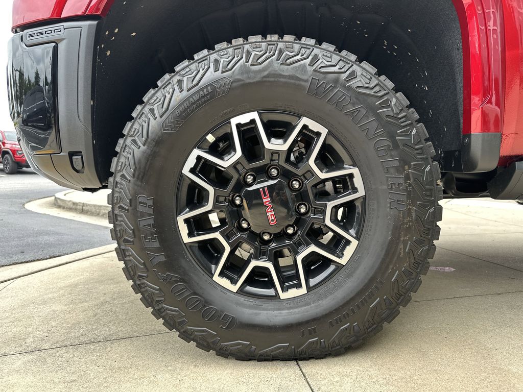 new 2025 GMC Sierra 2500HD car, priced at $93,136