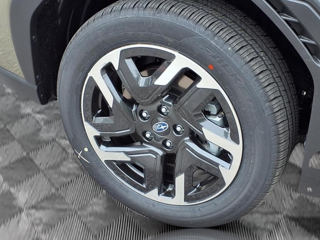 new 2025 Subaru Forester car, priced at $39,858