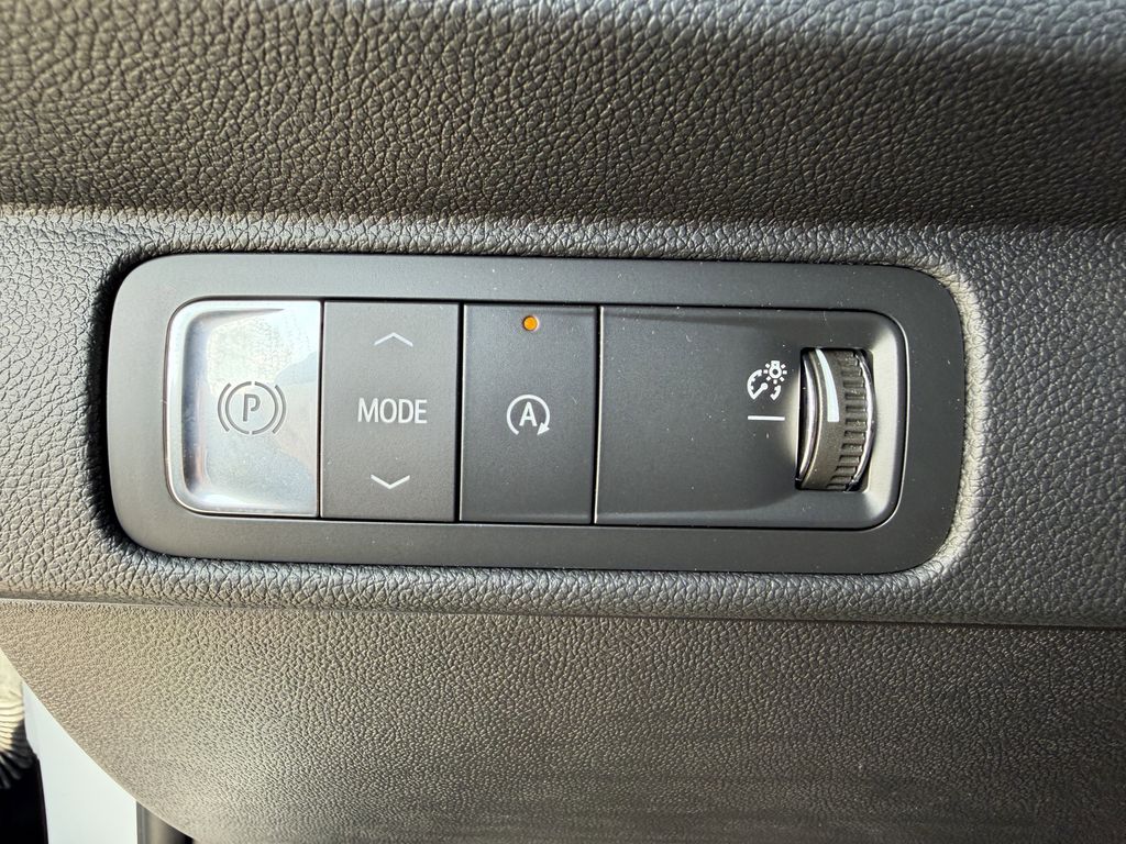 new 2026 Chevrolet Traverse car, priced at $38,480