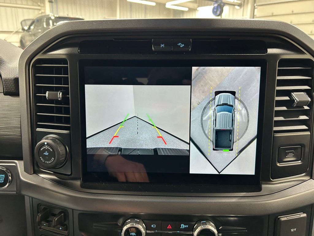 new 2025 Ford F-150 car, priced at $61,095